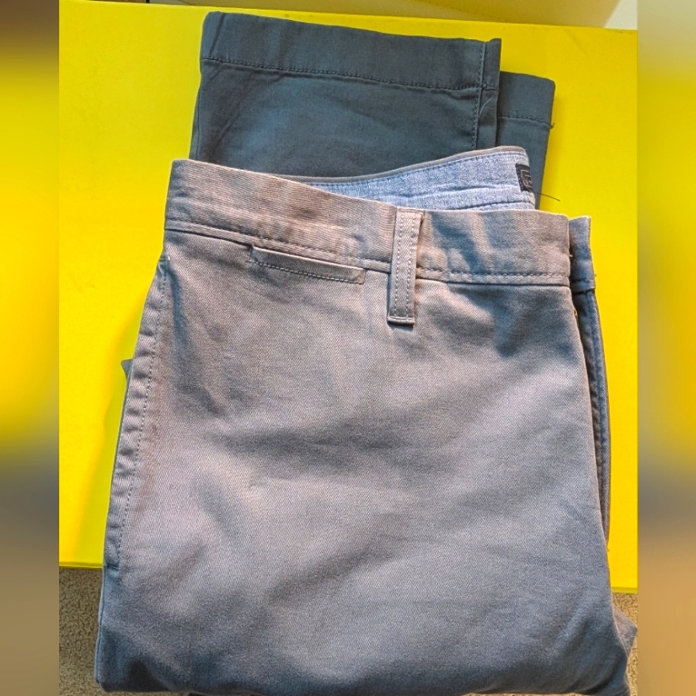 14th and Union Men's Gray Pants. 10 Bucks As Is. Fair Condition